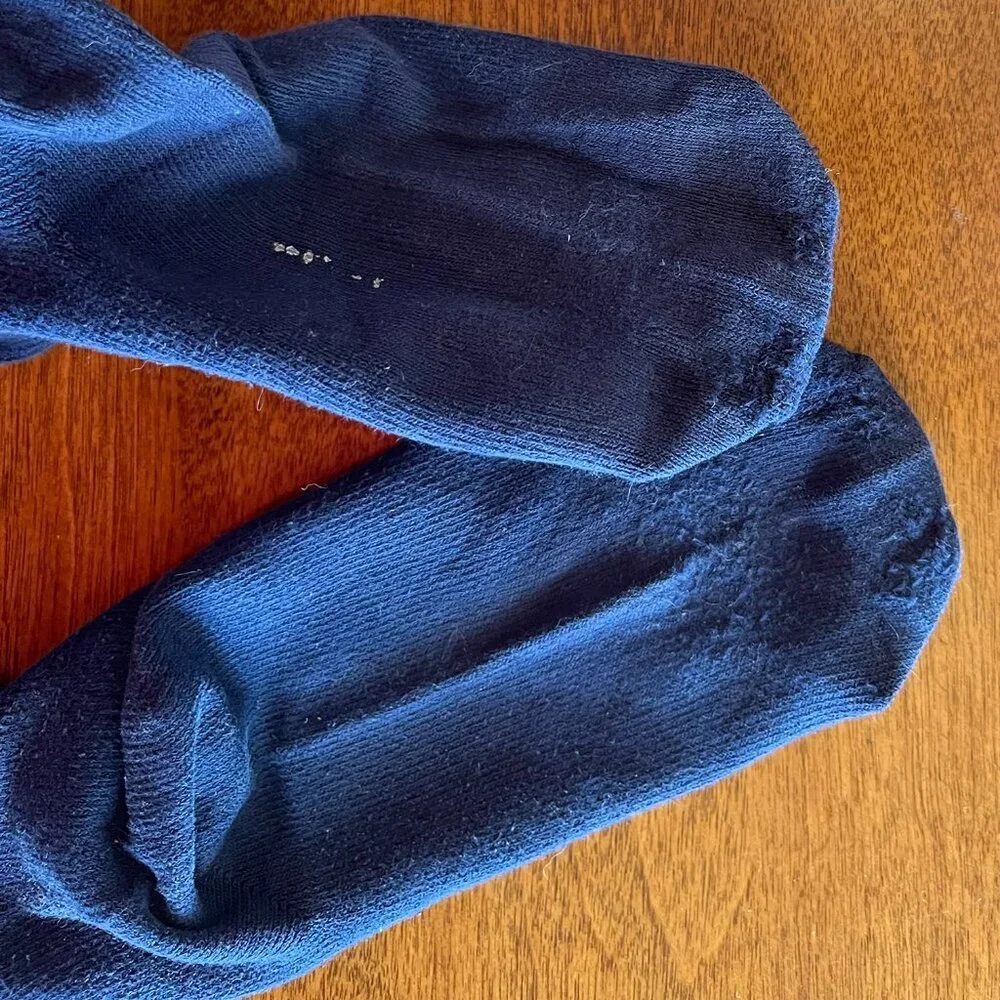 Lands' End navy and white crew socks *free in bundle*